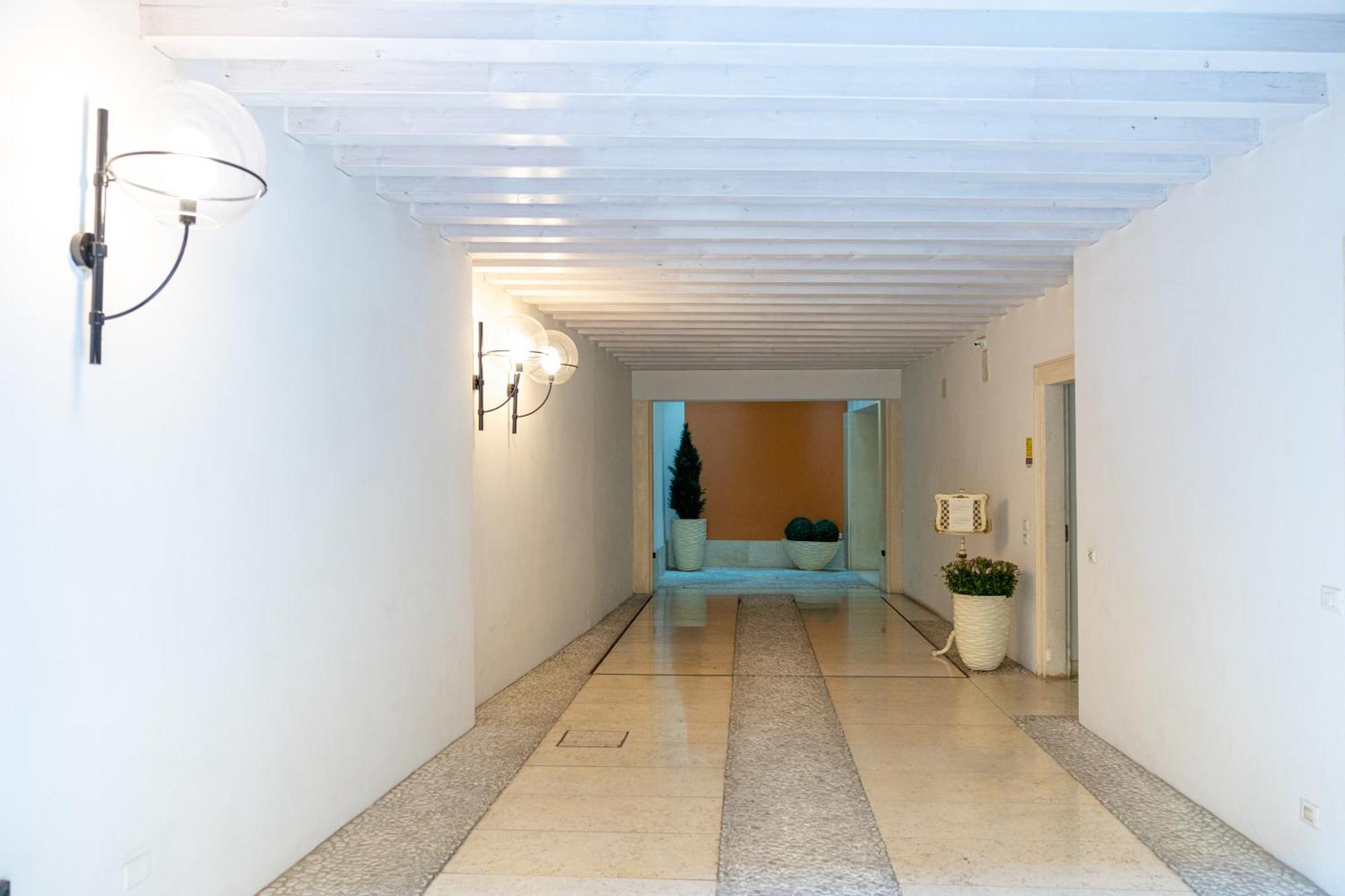 Relais Santa Corona Vicenza Exterior photo